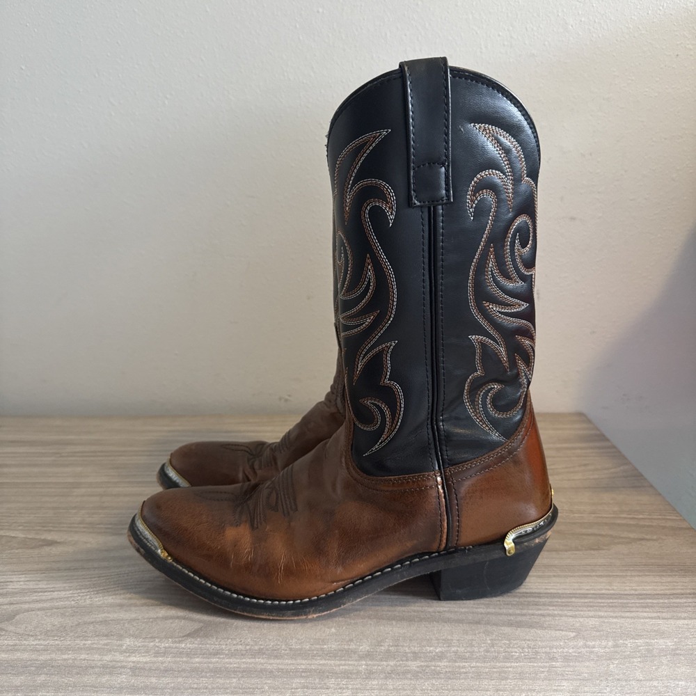 Laredo Nashville Cowboy Boots 28-2464 Peanut Black Mens Sz 9.5 D Silver Toe Heel